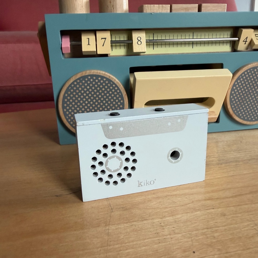 Kiko & gg Retro Wooden Radio Toy in blue. records your voice and plays it back - Picture 4 of 7